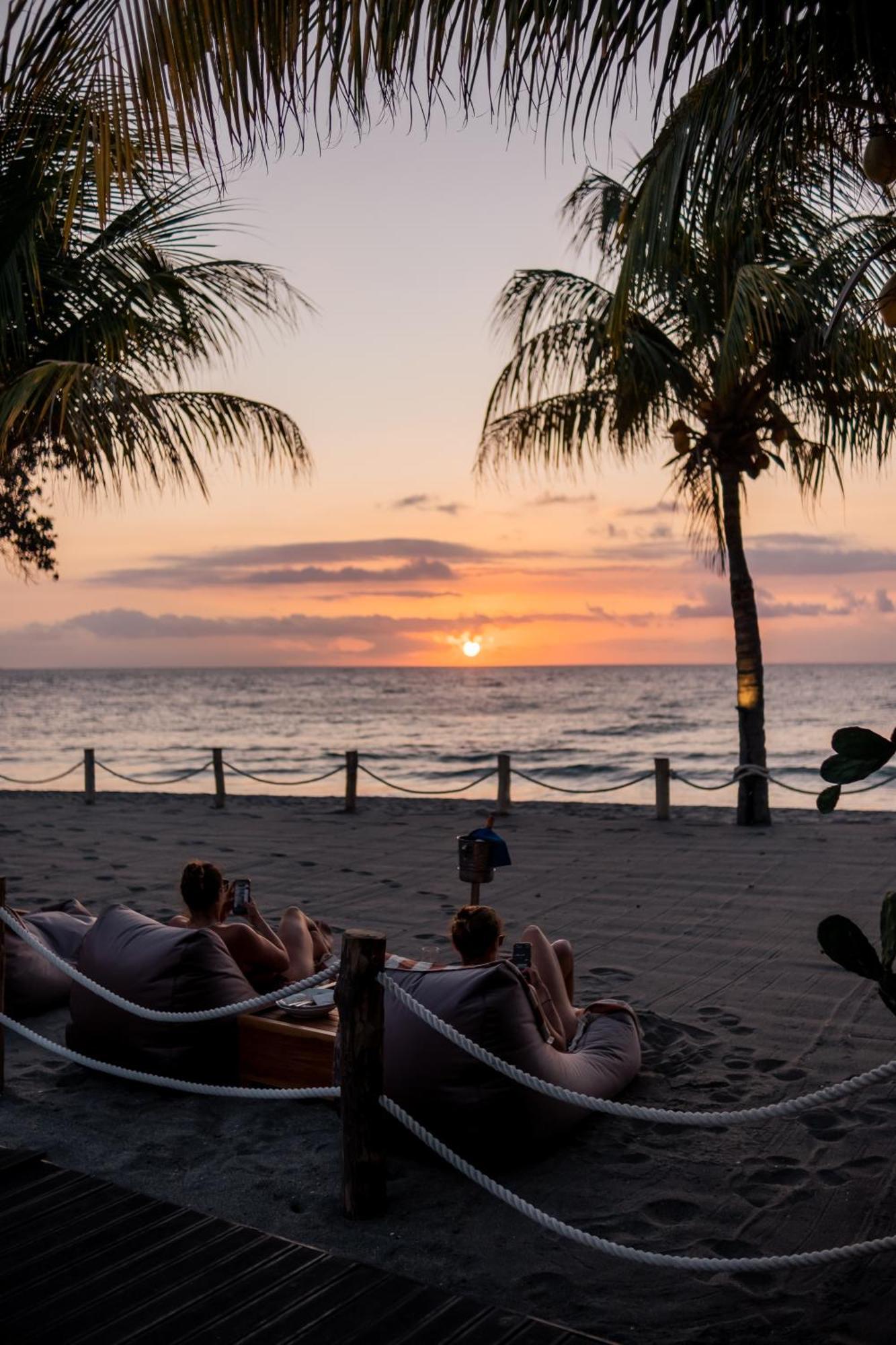 Living Asia Resort And Spa Senggigi Dış mekan fotoğraf